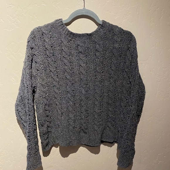 American Eagle Sweater - Picture 1 of 2